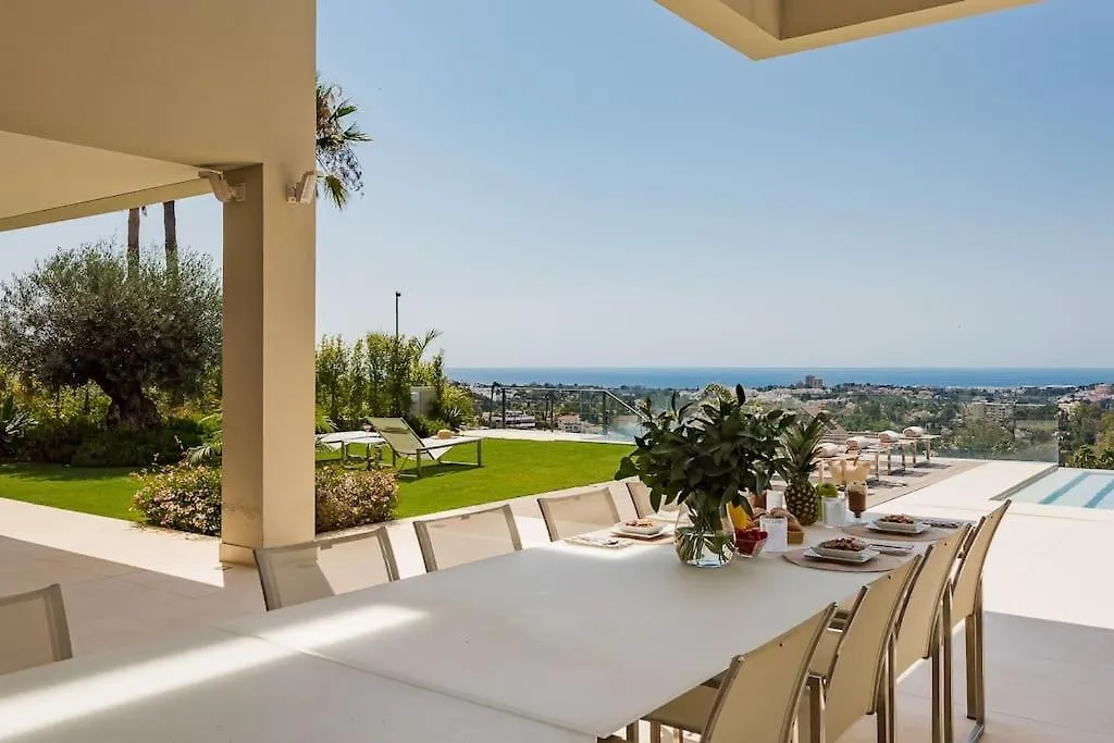 Villa Anamaya 1 - Elegant 5-Bedroom Villa In Marbella Spain