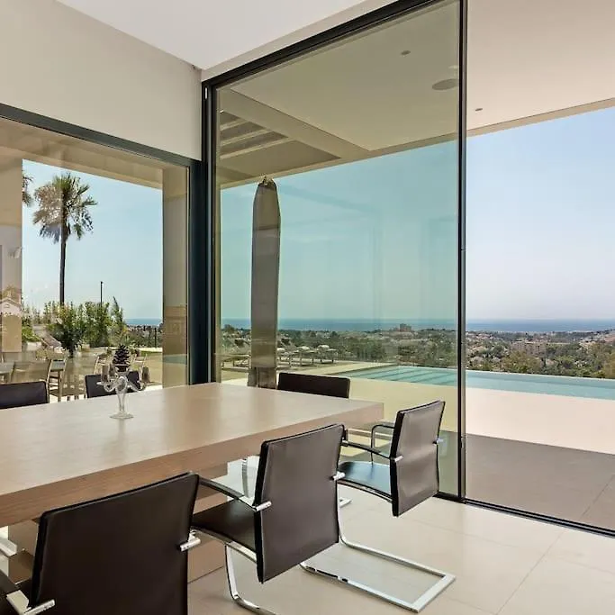 Villa Anamaya 1 - Elegant 5-Bedroom Villa In Marbella